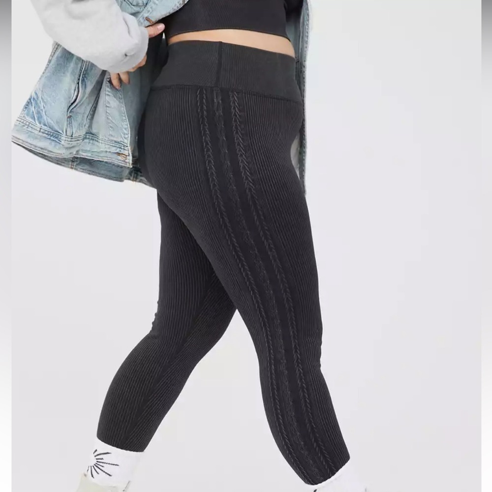 OFFLINE By Aerie Seamless Cable High Waisted Legging